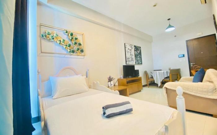 Attractive 1 br w/ pool & beach