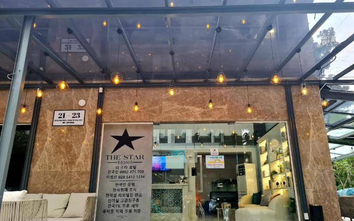 The Star Hotel 2 - Dist 7 HCMC