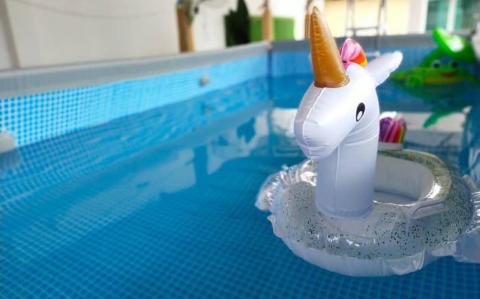 be.Xuan-Karaoke-Pool-Trampoline-Snooker-BBQ -Town