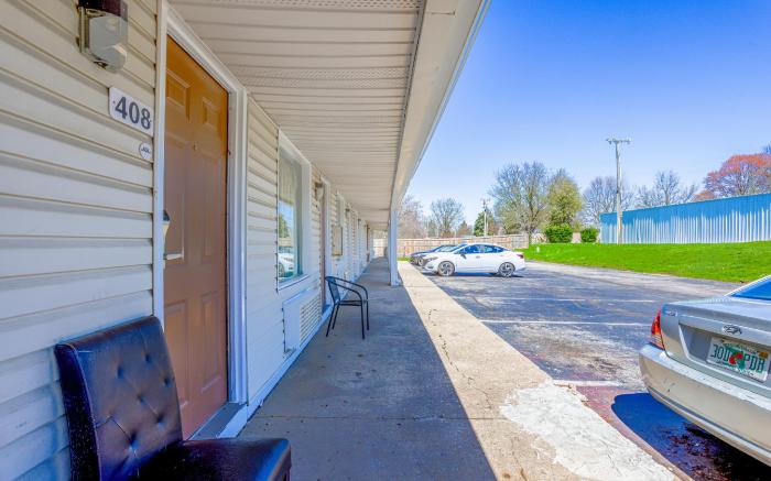 Cozy Garden Inn By OYO Hwy 40 Richmond