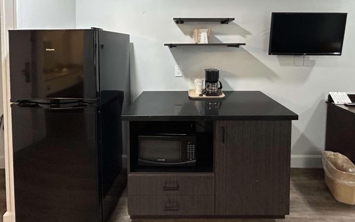 Studio 6 Suites Hesperia, CA – West Main Street – I-15