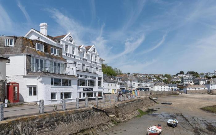 Ship and Castle Hotel