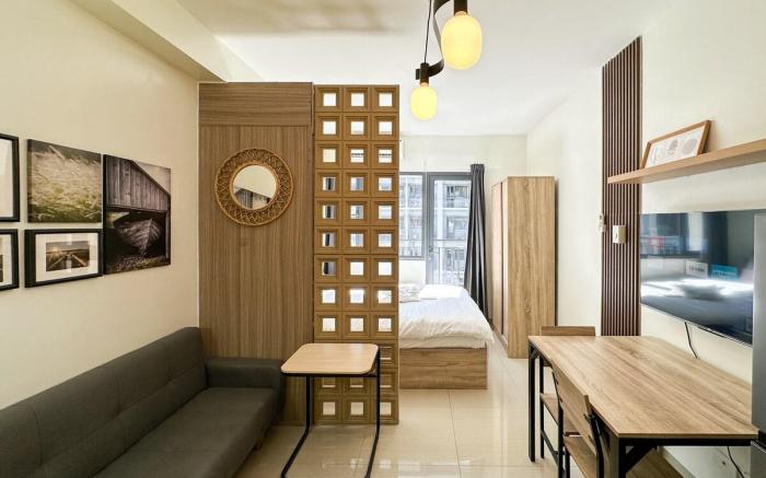 Muji 1BR @Shore 2 | Steps to MOA | 1X47