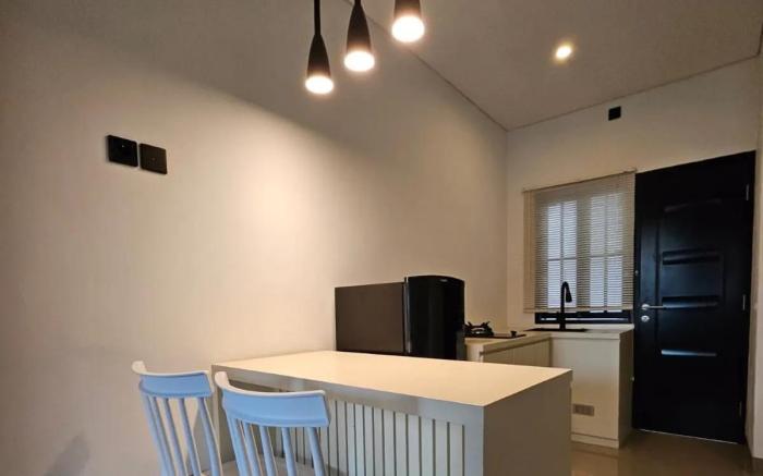 Entire House Brand New Casandi Townhouse Uluwatu 
