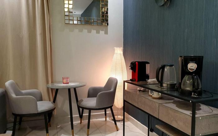 Luxury Apartment with Smart Entry X