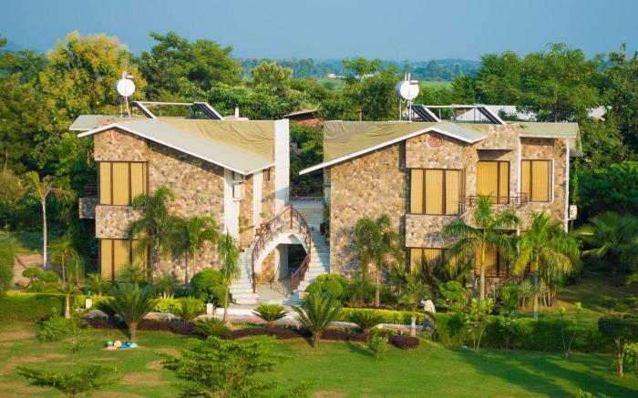 The Roar Resort