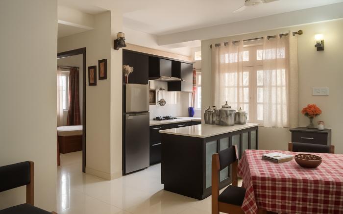 Service Apartment 2 BHK Opp Downtown Hospital