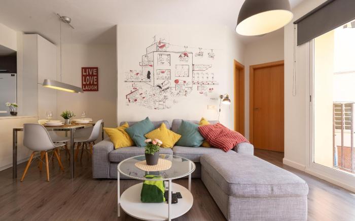EL ARENAL - Cozy flat on the beach front with free wifi