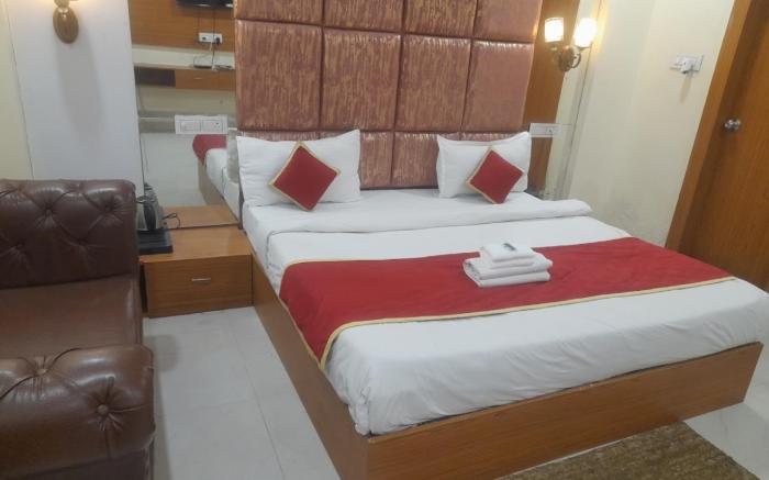 Hotel Saket (Allahabad,UP)