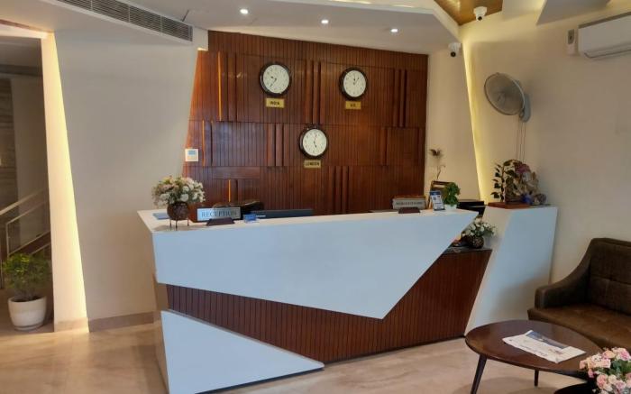 Hotel West End View A Unit of Hotel SC Residency