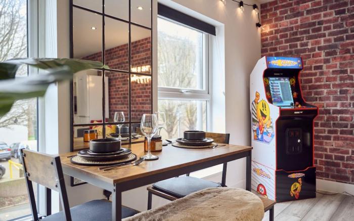 New Flat~FREE Parking~PS4~WORKSPACE