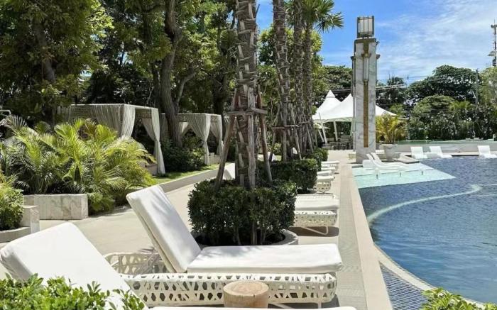 Pattaya Premium Seaview Apartment Copacabana, Stunning High-Level View with Infinity Pool