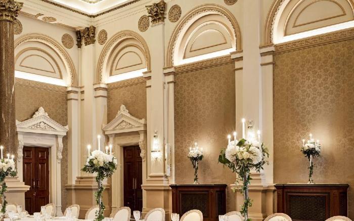 The College Green Dublin Hotel, Autograph Collection