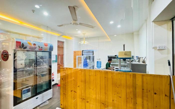 Urbanview Botania Meeting Point Batam by RedDoorz