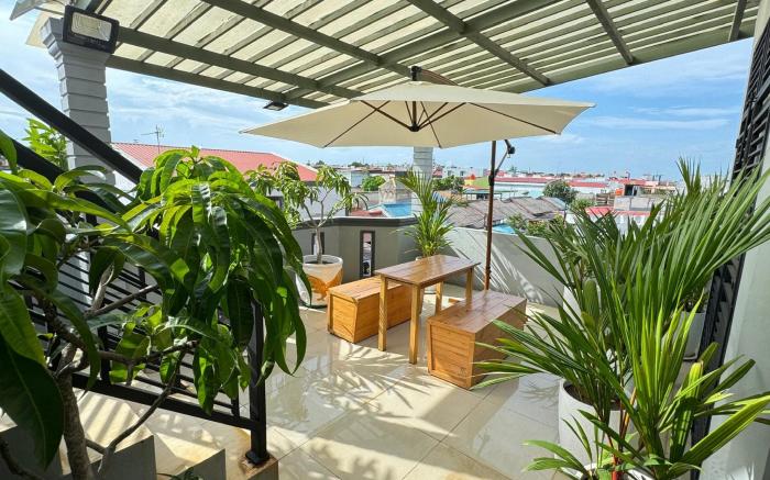 Urbanview Botania Meeting Point Batam by RedDoorz