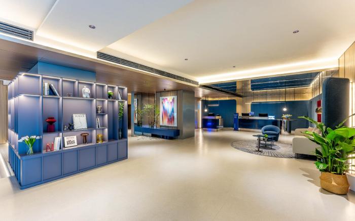 Holiday Inn Express Shanghai Jing'an Temple By IHG