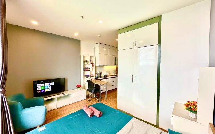 Studio Nice View  In Vinhomes Green Bay