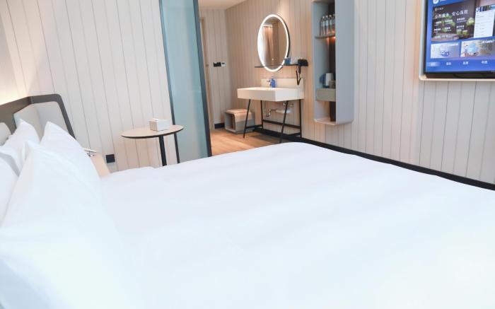 Hanting Hotel Dezhou Linyi Yingxi Street Zhongwei Mingjun