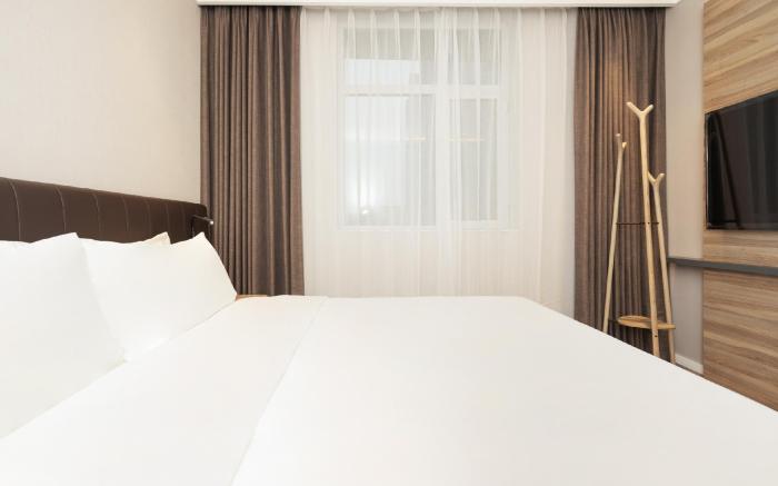 Hanting Premium Hotel Linfen Station Street
