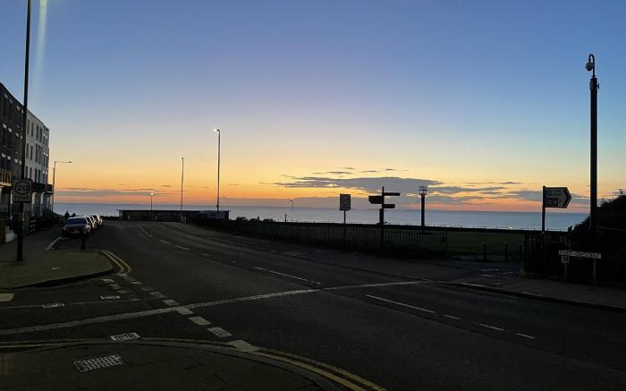 Fort Crescent Sea View Apartment