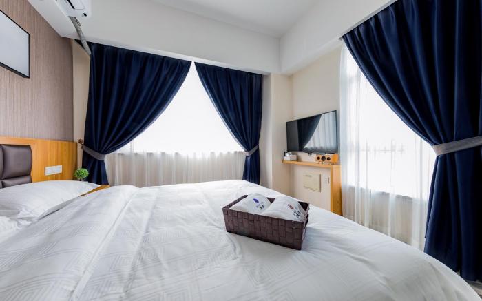 Begonia Hotel