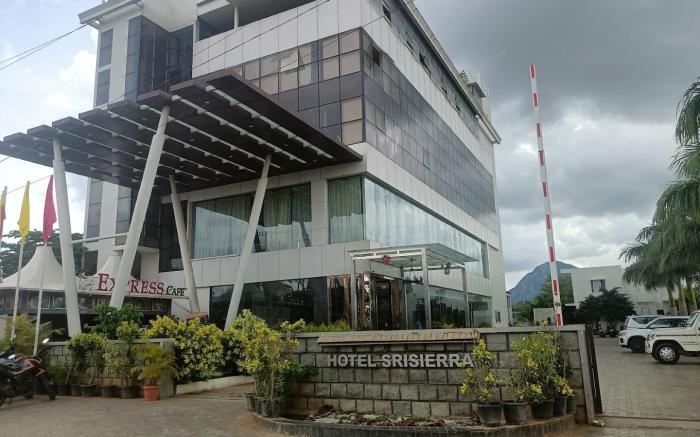 Hotel Sri Sierra