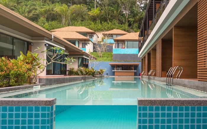 Chermantra Aonang Resort & Pool Suite