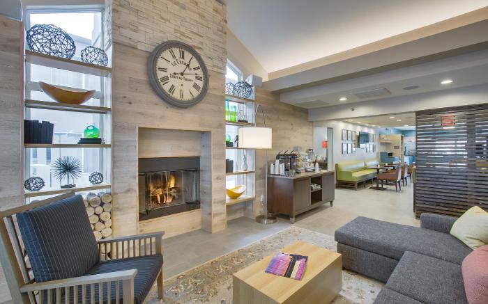 Country Inn & Suites by Radisson, Wichita East, KS