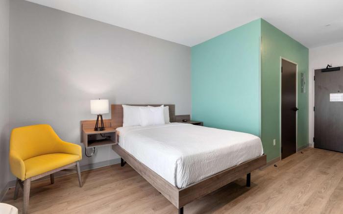 ECHO Suites Extended Stay by Wyndham Houston Katy West