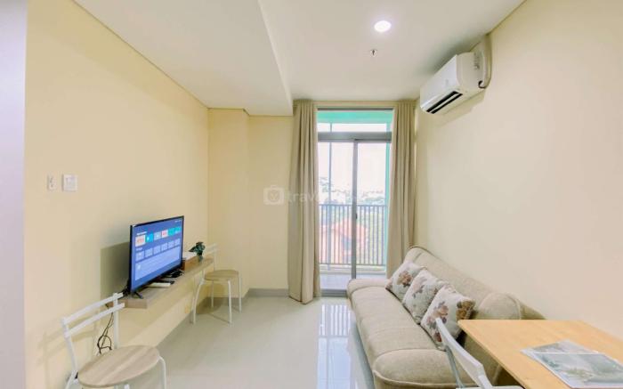Good Place 1BR Pejaten Park Residence By Travelio
