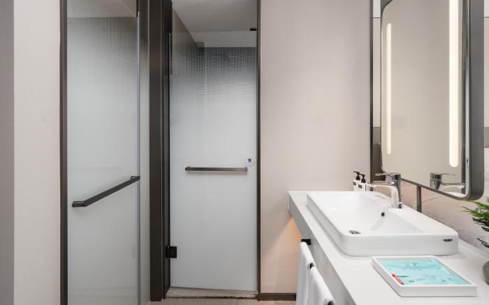 Holiday Inn Express Qingdao Hongdao Station By IHG