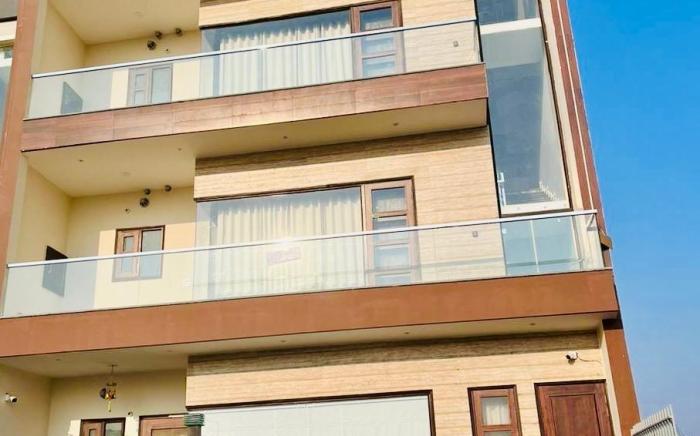Luxury loft aero homes