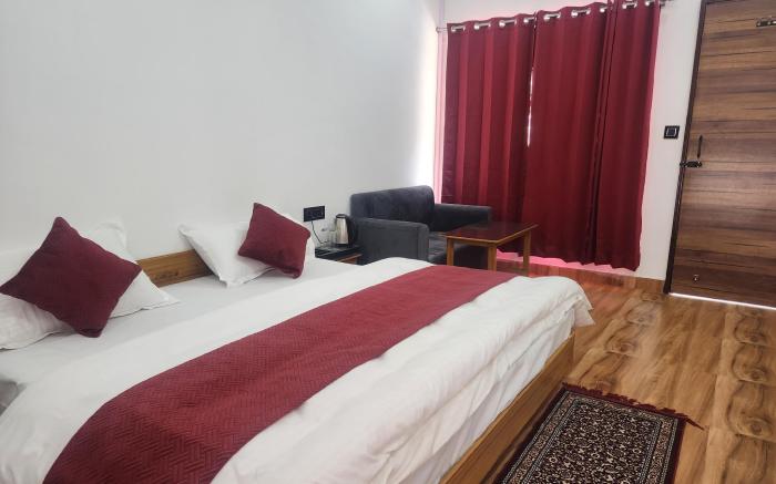 Yamunotri Heli Resort