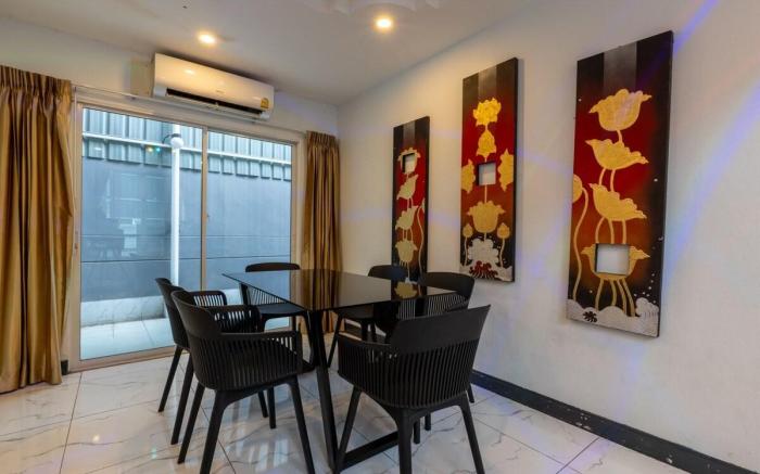 5BR pool villa pattaya 5min-beach
5min-walking st