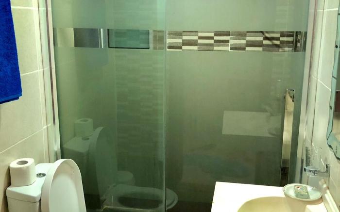 Modern studio in central location #4