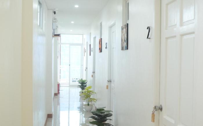 Cheap Accommodation in Hotel Luis San Pablo Laguna