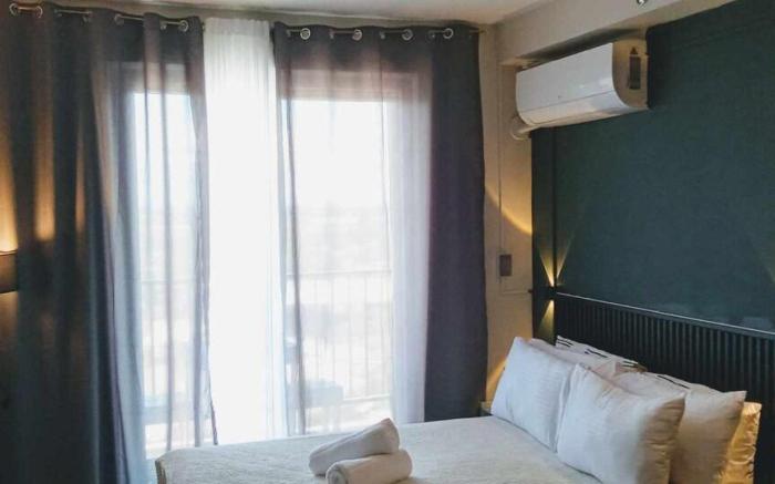 Cozy Studio w/ Balcony & Pool near Mactan Airport