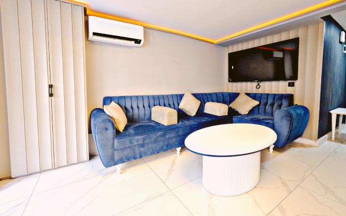 The Saint Otel