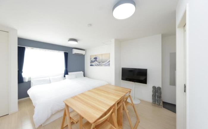 Rana Katase Enoshima