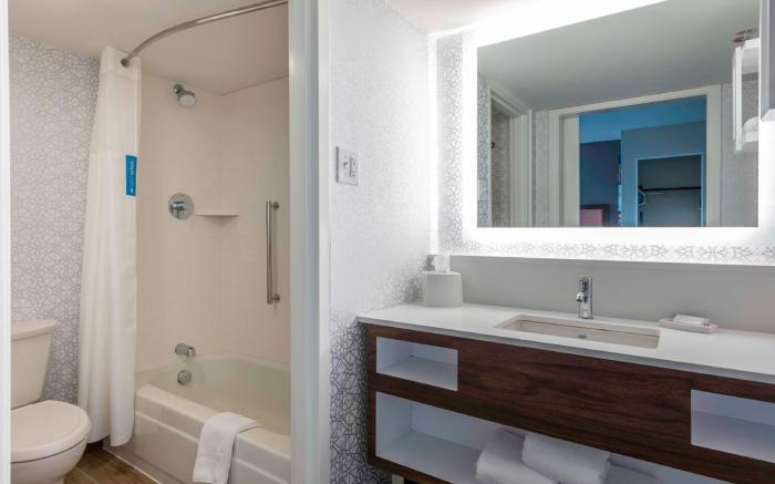 Hampton Inn Manchester Downtown
