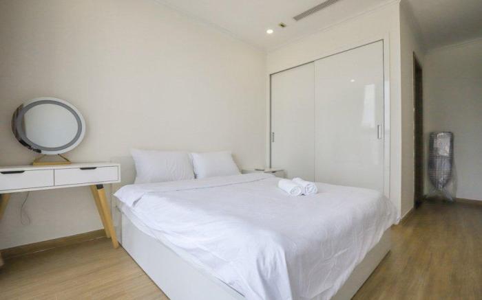  2 Bedrooms Apartment Vinhomes Skylake Pham Hung