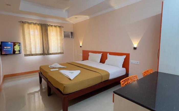 Kalluvalappil Holiday Inn