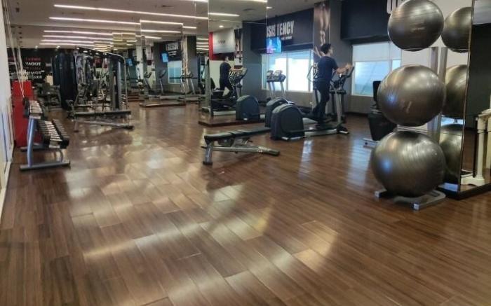 Pakuwon Mall with Wifi by Aquhome