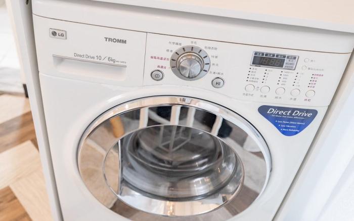 FB Apt w/ lift near Ximen MRT 西門町 近西門地鐵站 獨立浴室