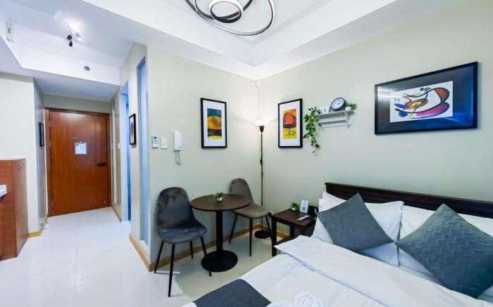 Condotel 1BR Suite at Sunshine100 City Plaza #SS03