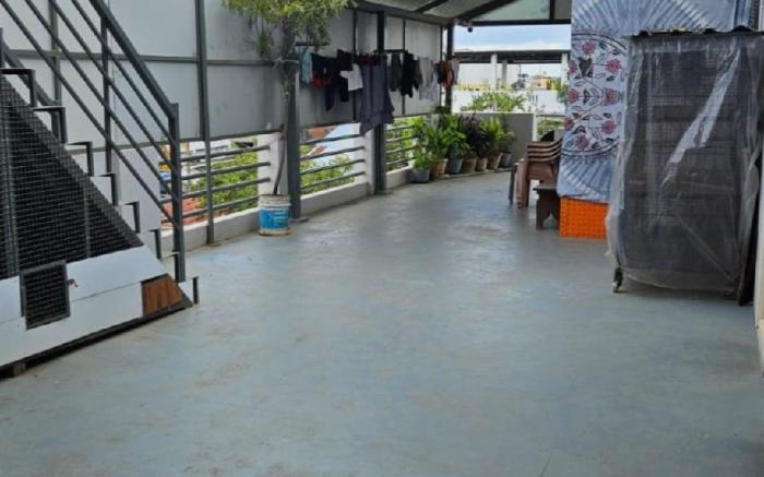 Fourseason frankcottage