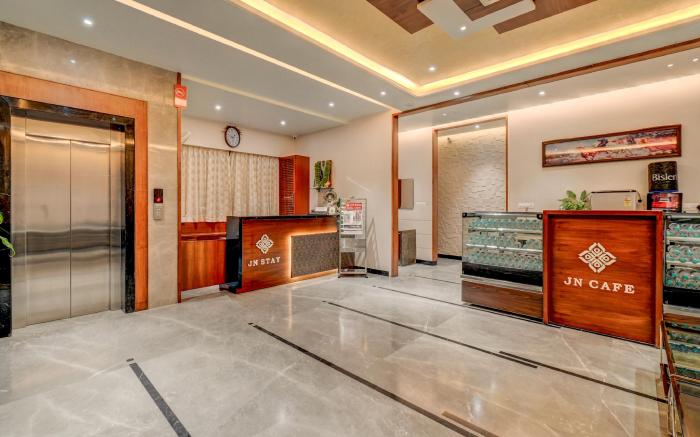 Hotel J N Stay Mysore - 12 Minutes to Mysore Palace