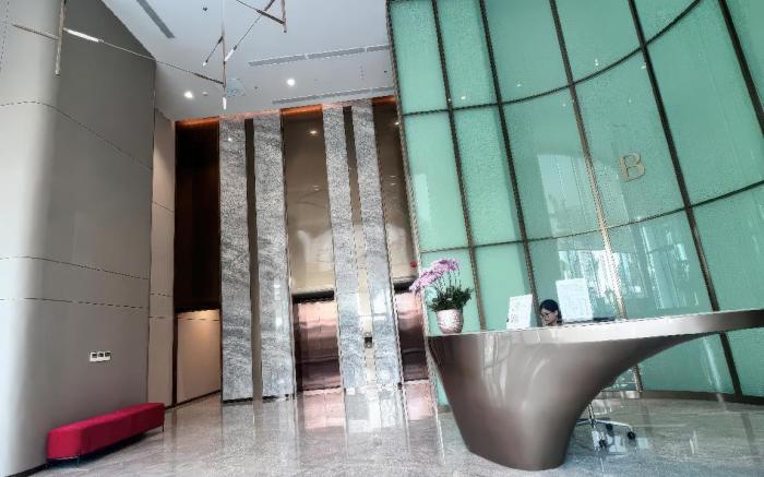 Genius Saigon - Luxury Apt walk to SECC