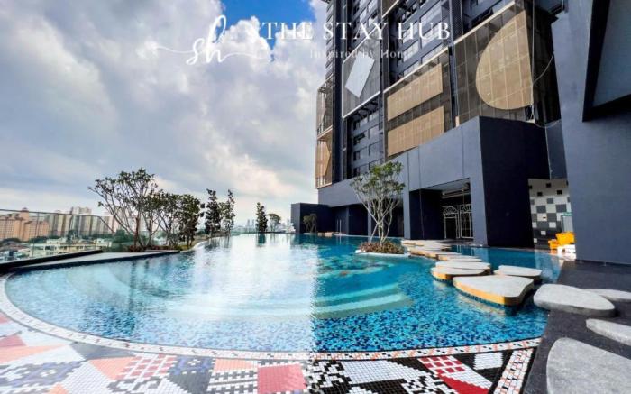 Arte Cheras Luxury Suites