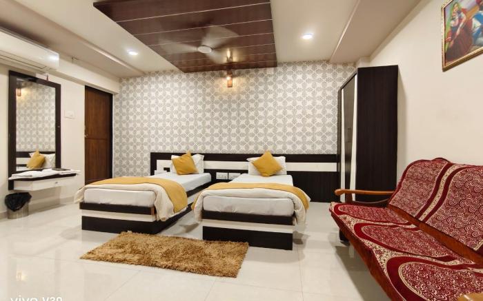 Hotel Tulsi Inn